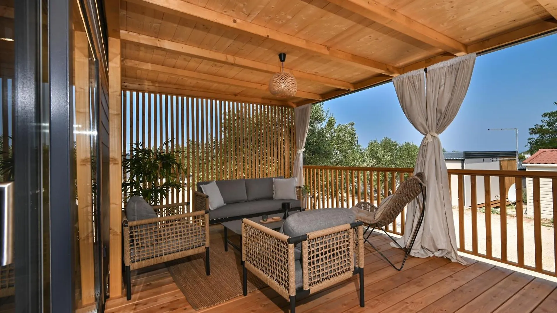 Kamp Oaza Lucica Hotel Drage Campsite